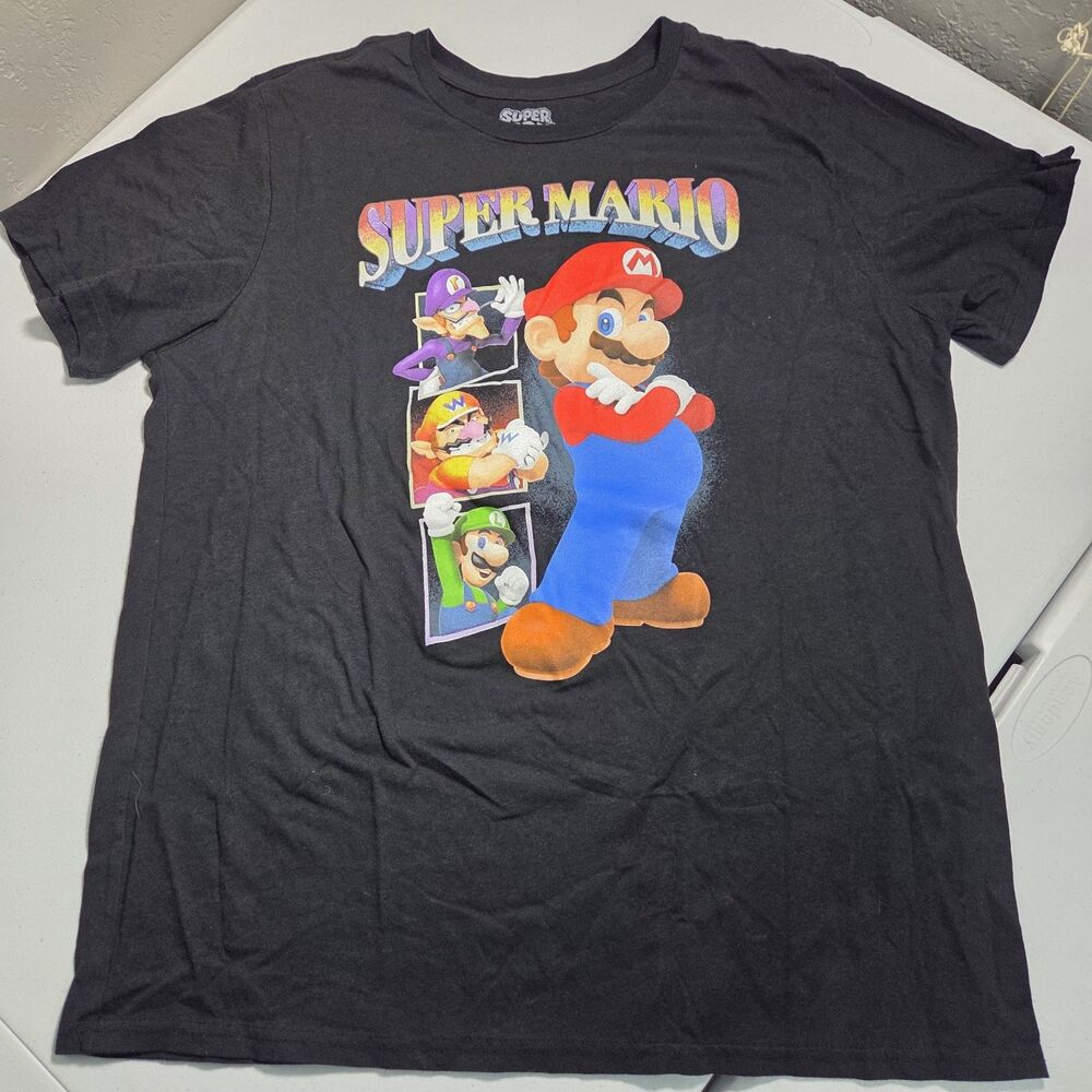 ​Super Mario Nintendo T-Shirt Mens 2XL Black Luigi Wario Waluigi Graphic